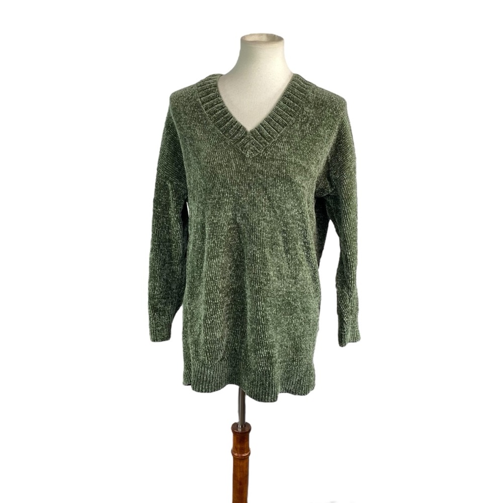 Woman’s Express soft plus oversized sweater size XS